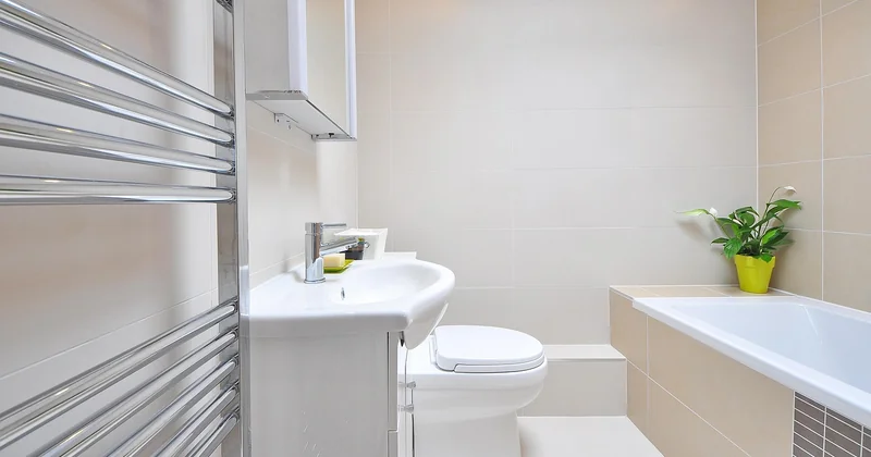 Prix salle de bain Lapeyre : combien faut-il vraiment budgetiser ?