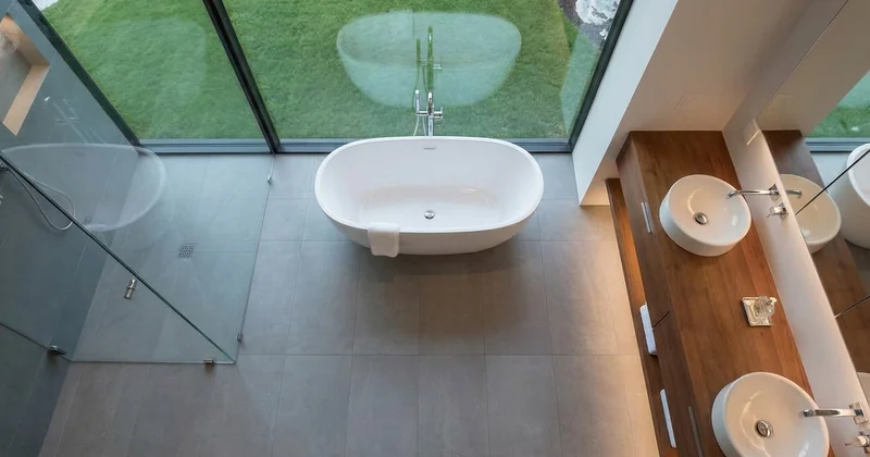 Combien coûte une salle de bain Lapeyre, concrètement ?
