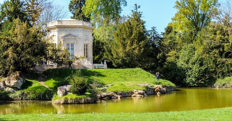 Piscine non imposable : le guide pour reduire votre taxe fonciere