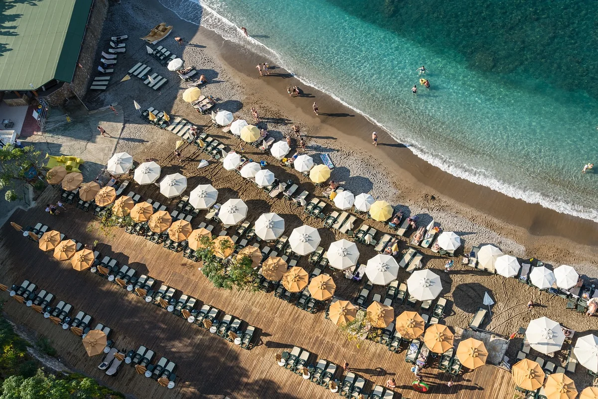 Profitez de l'été 2026 avec des bains de soleil discount irrésistibles !